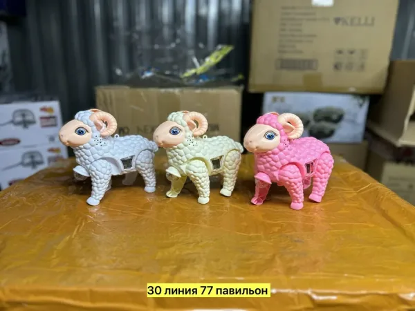 Игрушка-овечка из пластика с функцией музыки — фото 7
