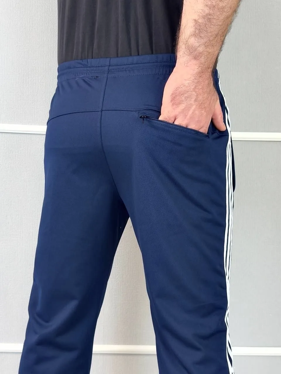 Спортивные штаны из тонкой ткани ласкота, удобны для повседневной носки — фото 9
