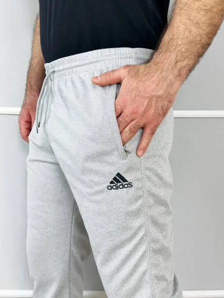 Спортивные штаны из тонкой ткани ласкота, удобны для повседневной носки — фото 19