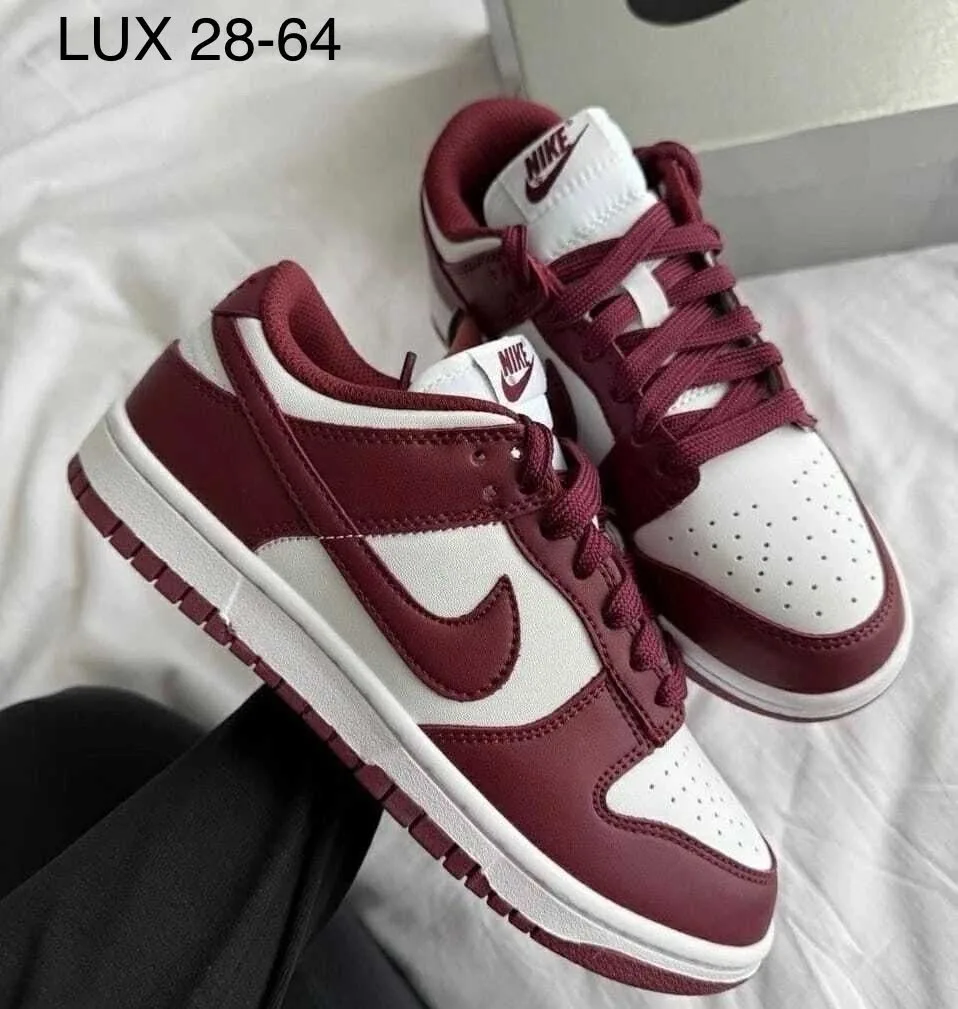 Nike Air Jordan Женские кроссовки — фото 1