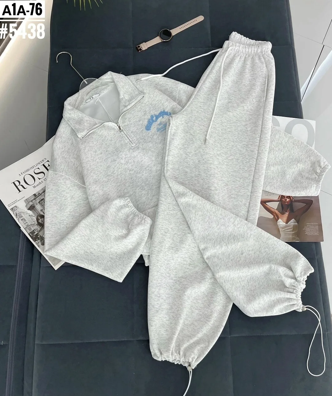 Костюм двойка оверсайз из штанов и свитшота на замке — фото 2