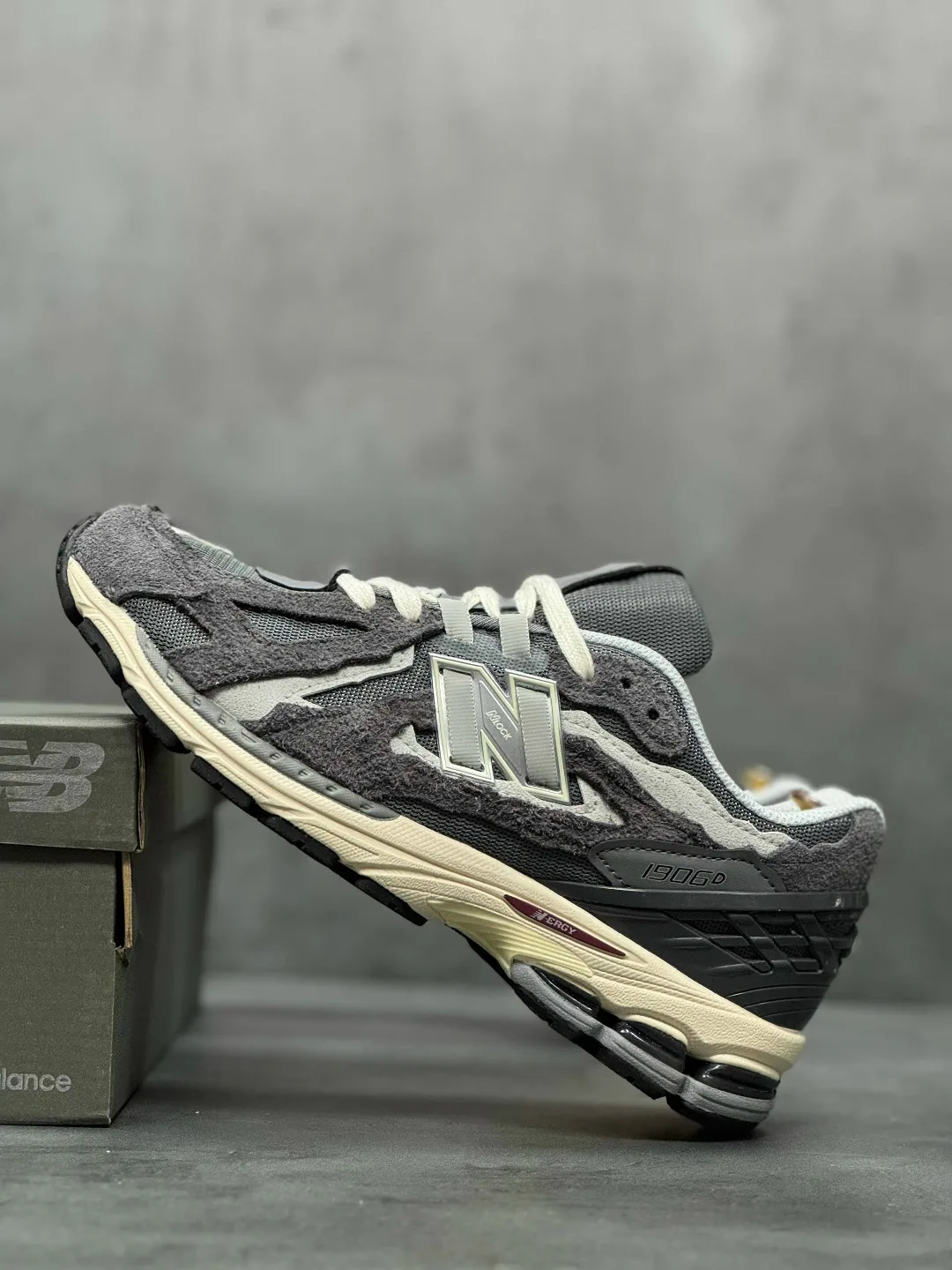 Кроссовки New Balance 1906 — фото 4