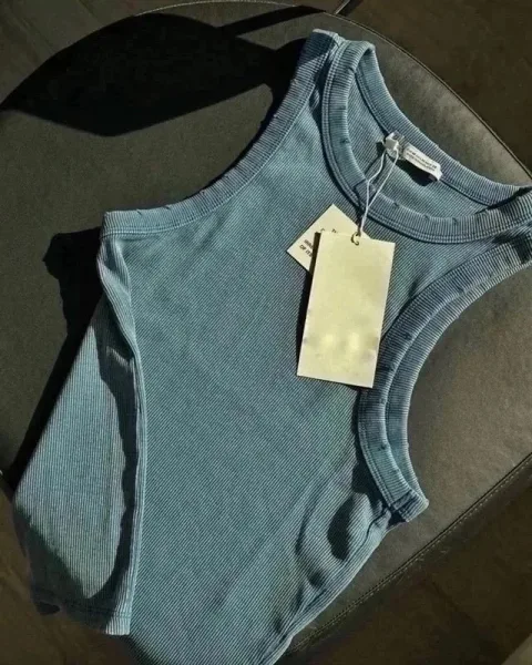 Топы 2025 года с декоративными порезами из ткани Лапша — фото 4