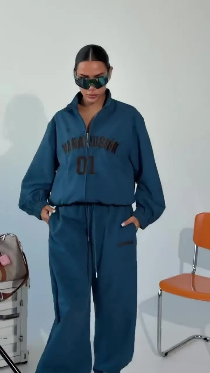 Костюм плащевка Street style S — видео