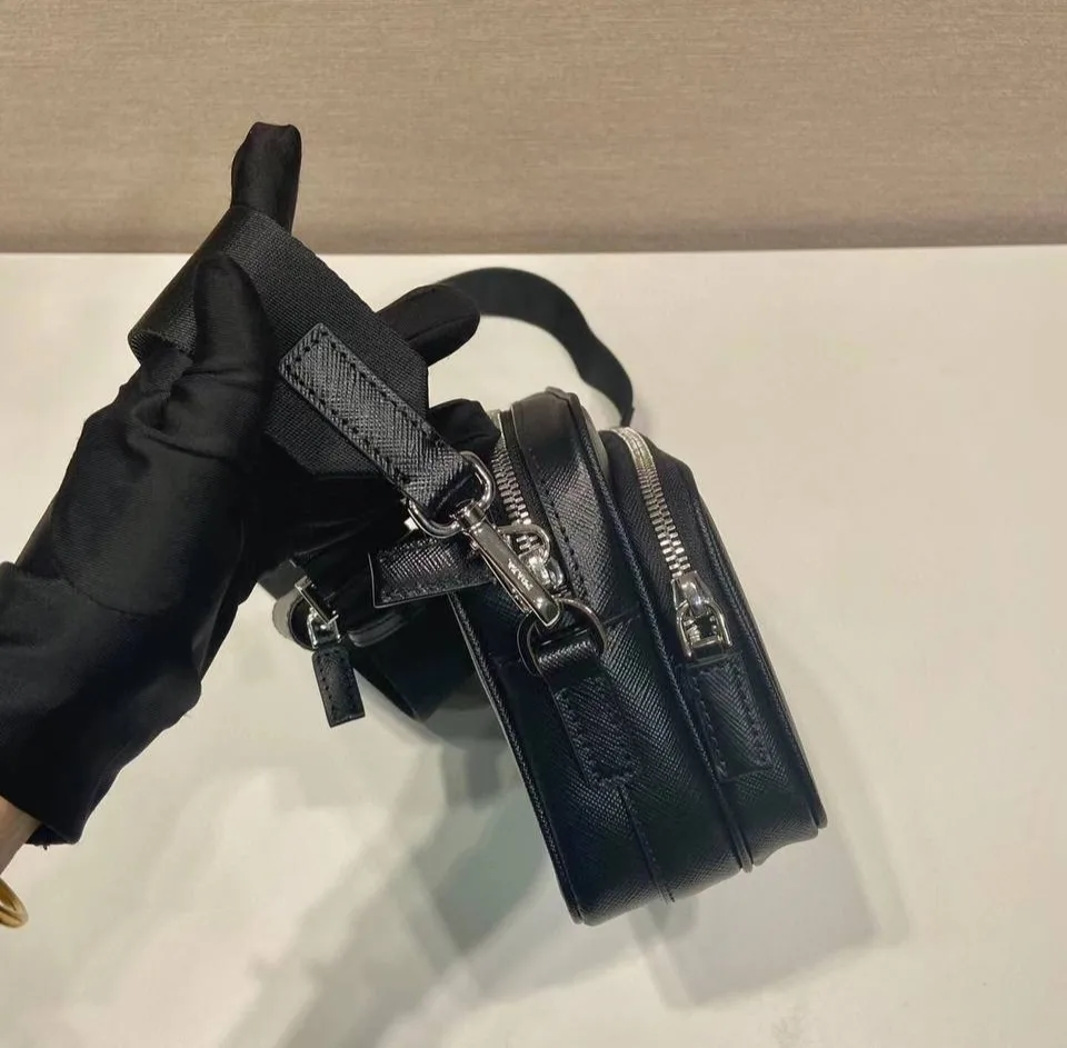 Кошелёк Prada Saffiano Cross-Body — фото 9