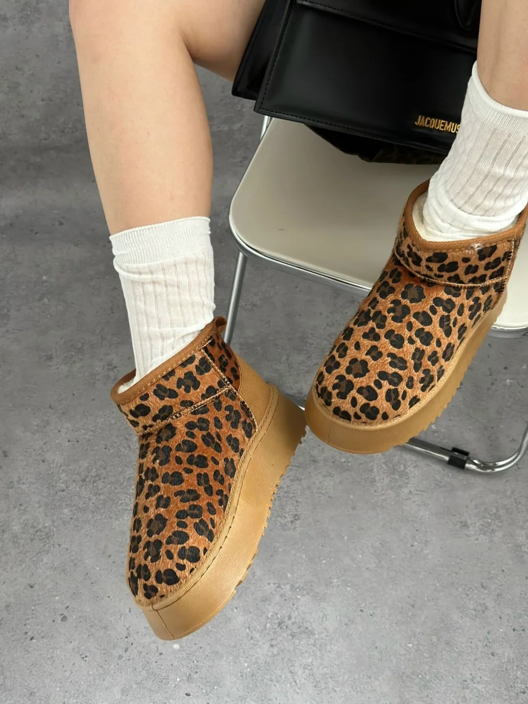 Зимние угги из натуральной замши — фото 6