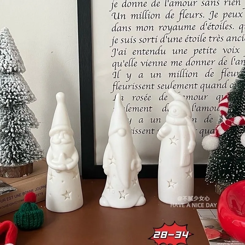 Набор из 12 светящихся новогодних фигурок высотой — фото 4