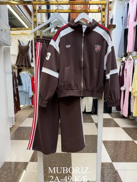 Спортивный костюм из ткани трехнитка — фото 6