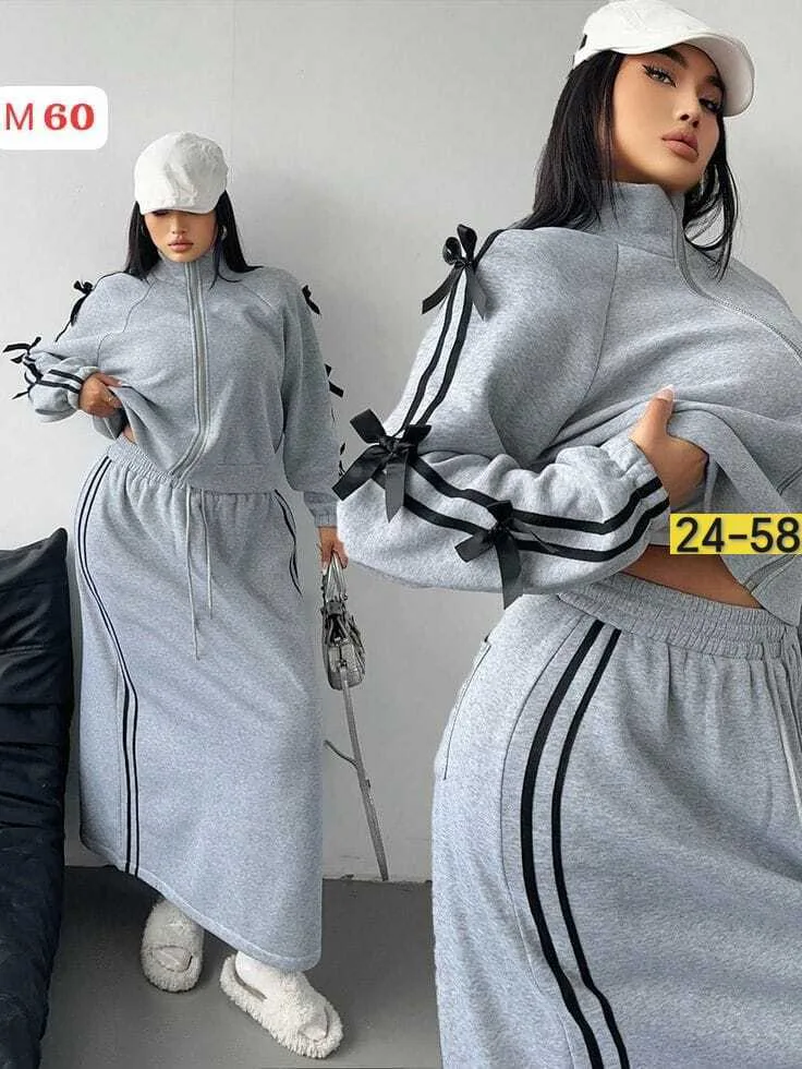 Тёплый комплект из бомбера и юбки из двухнитки на флисе — фото 2