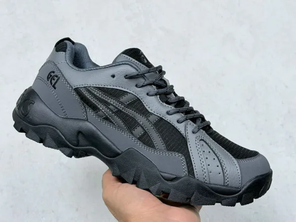 Asics кроссовки люкс терма — фото 5