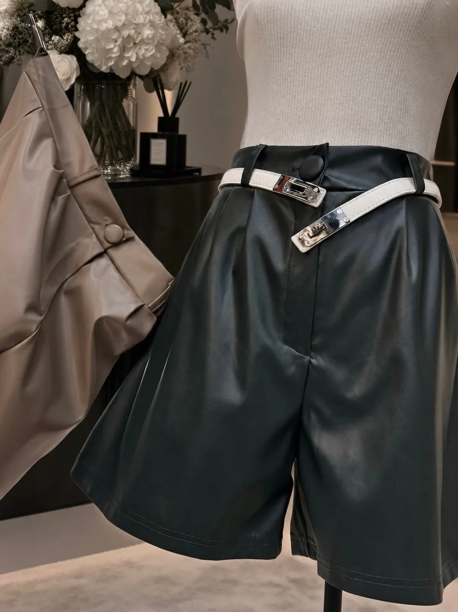 Шорты из экокожи идеальная база на осень — фото 8