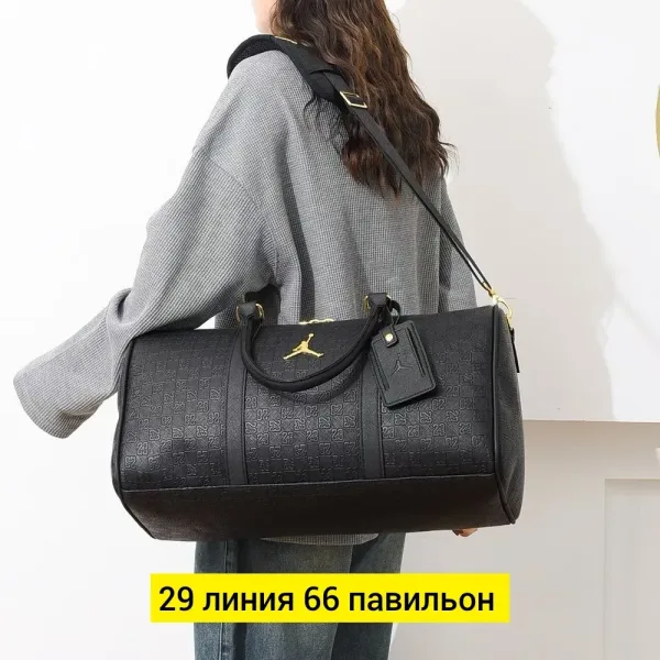 Спортивная сумка из водонепроницаемой эко-кожи с регулируемым плечевым ремнём — фото 8