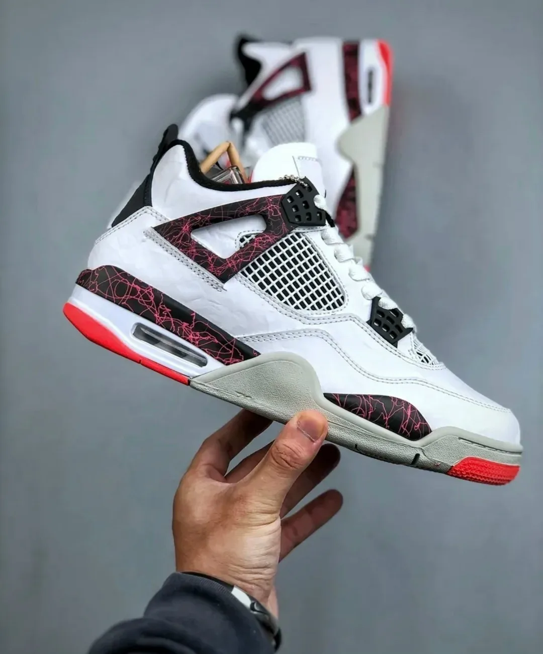 Кроссовки Nike Jordan 4 из натуральной кожи — фото 1