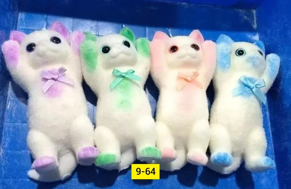 Мягкая игрушка в виде котика из натуральной шерсти — фото 2