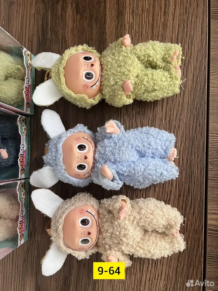 Мягкая игрушка из натуральной шерсти в виде брелока — фото 2