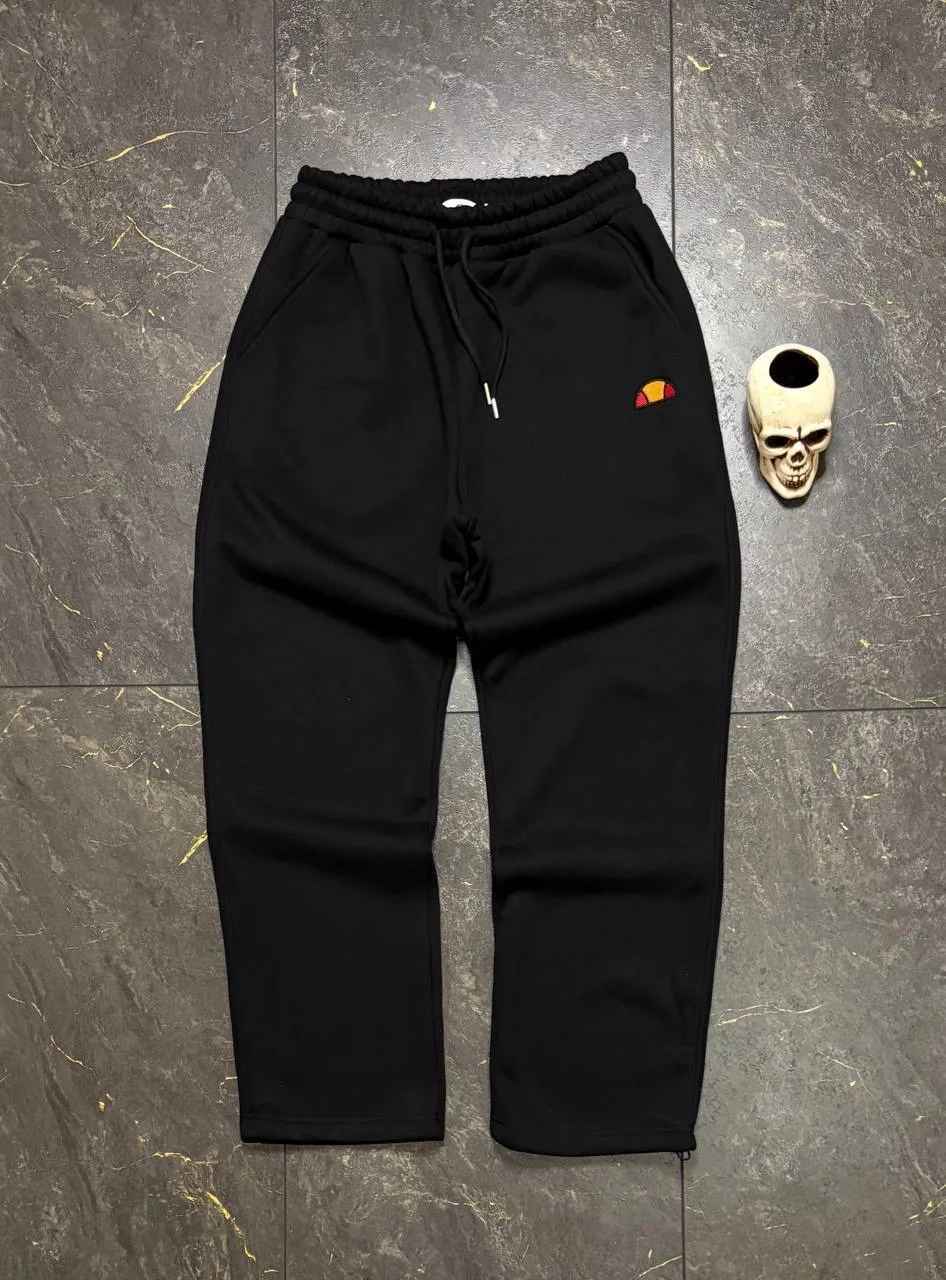 Спортивные штаны прямого кроя от ELLESSE, удобные и стильные, подходят — фото 2