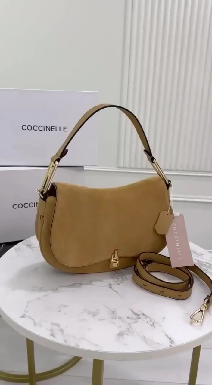 Сумка COCCINELLE замша + кожа натуральная — видео