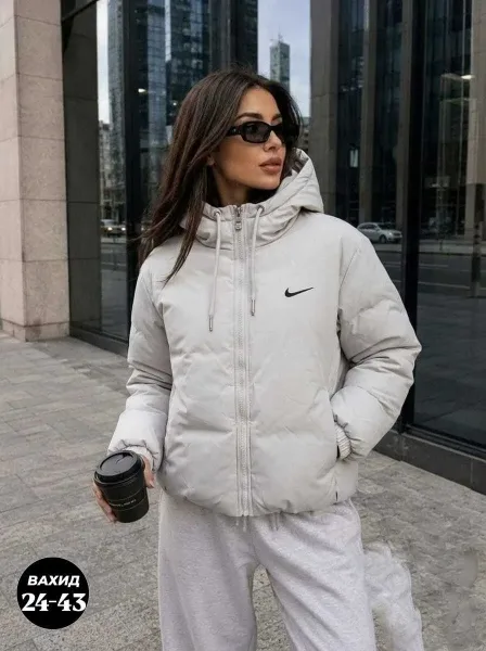 Демисезонная куртка из холлофайбера — фото 1