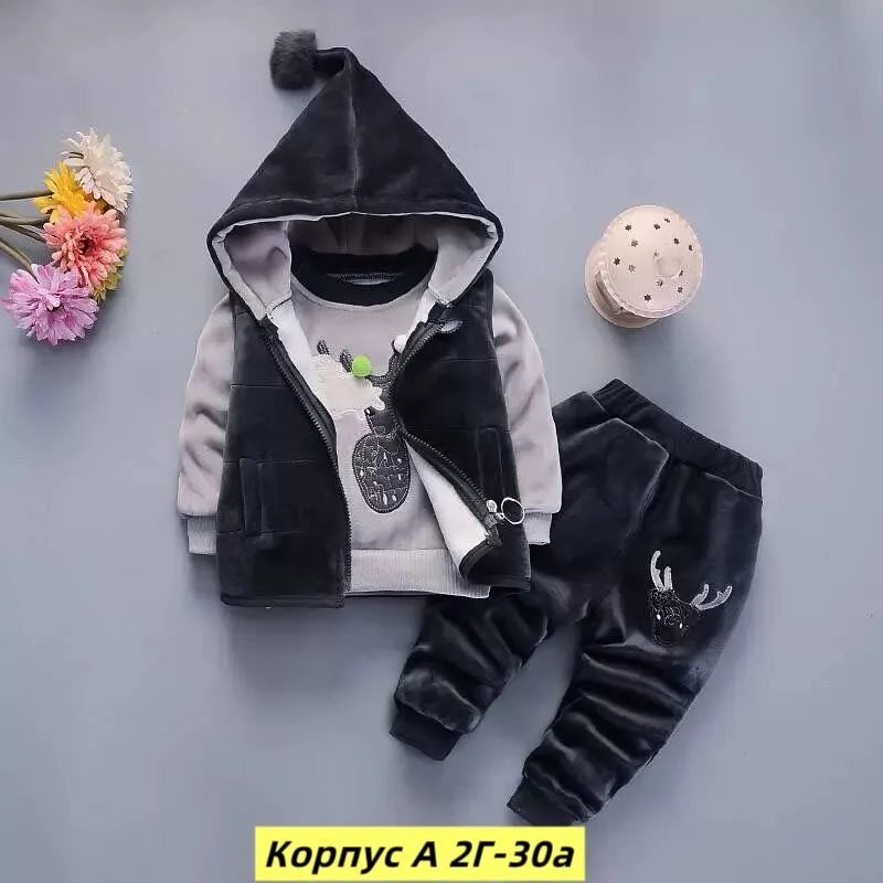 Костюм тройка, велюр — фото 1