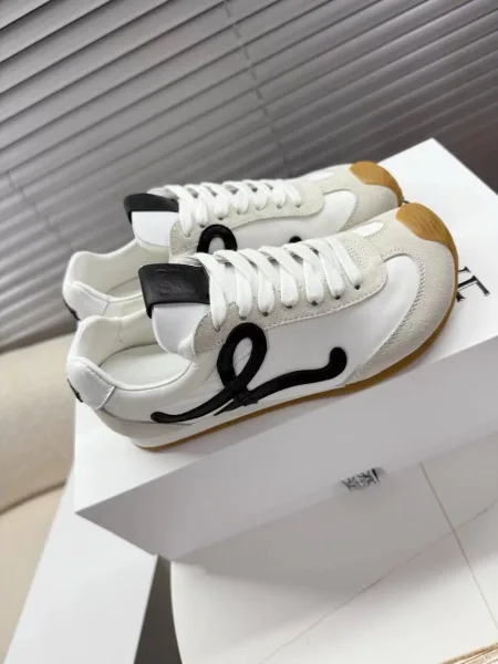 Кроссовки Loewe Ballet Runner — фото 21