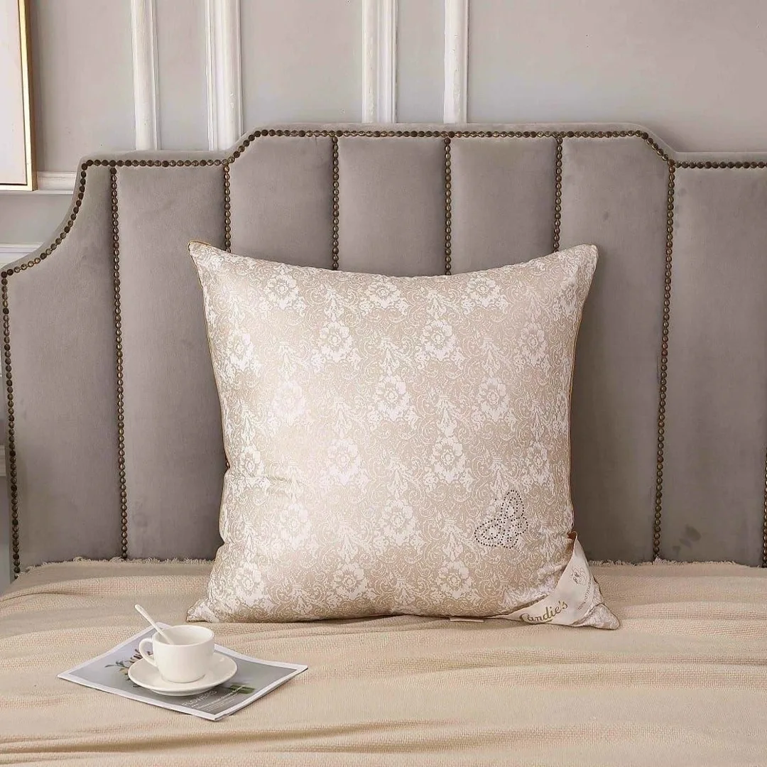 Подушка с шелковым наполнителем фирмы Comfort — фото 7