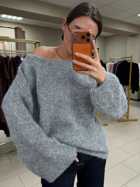Свитер на одно плечо Soft Touch — фото 7
