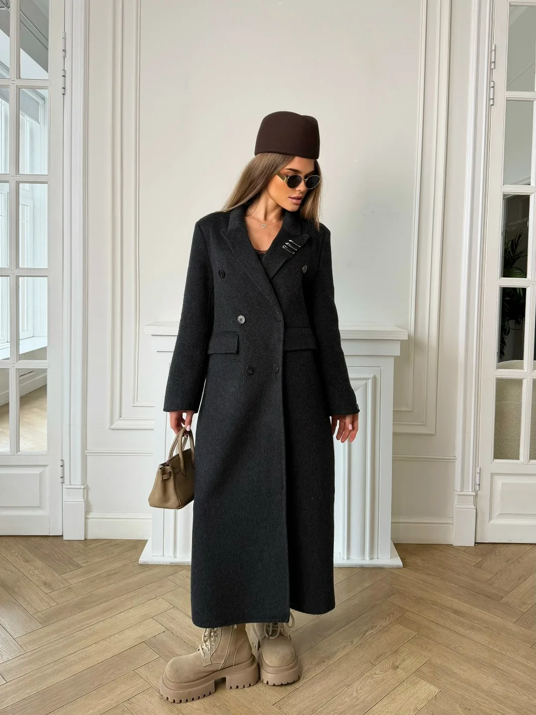 Пальто Balenciaga из кашемира и шерсти Чёрный — фото 1