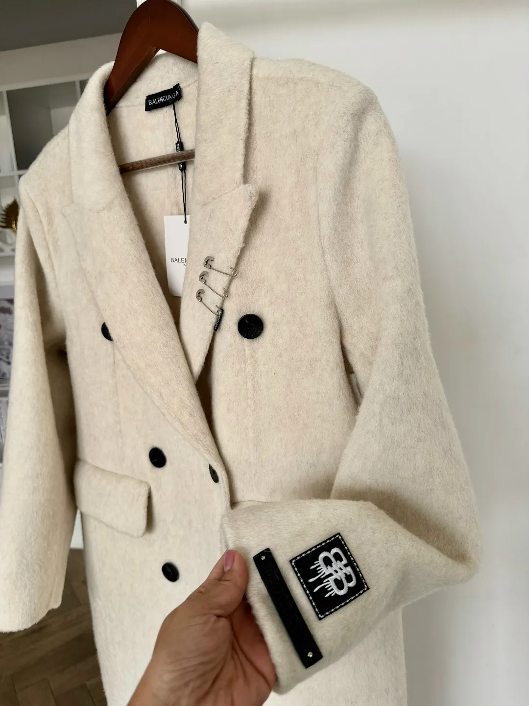 Пальто Balenciaga из кашемира и шерсти Чёрный — фото 9