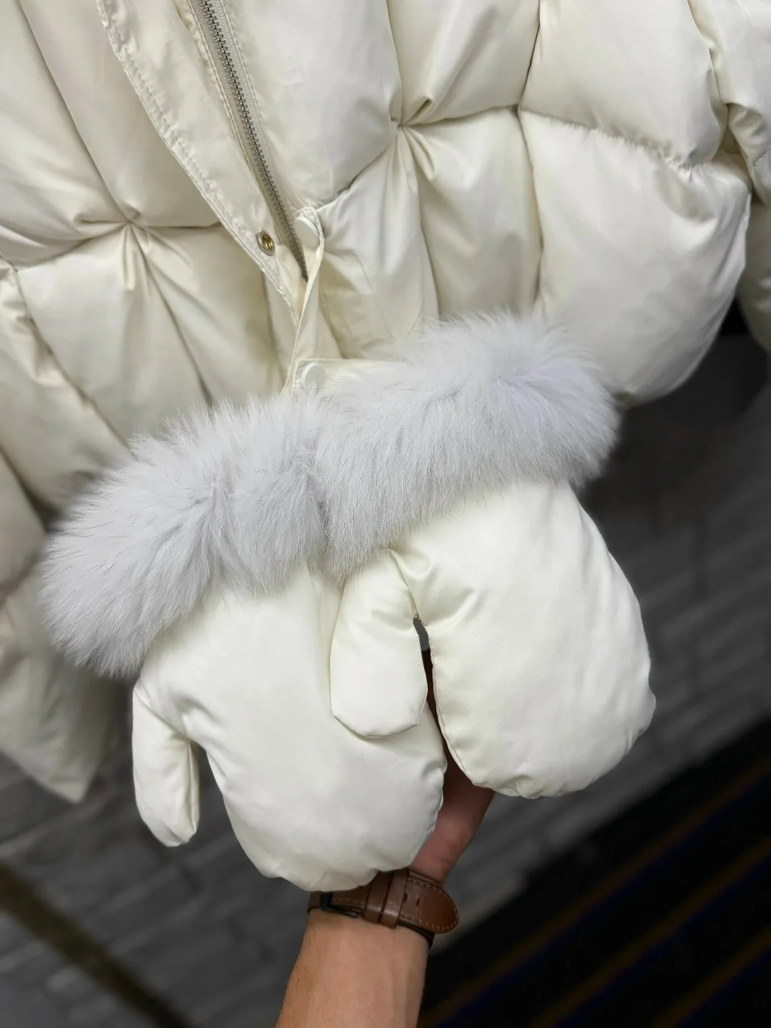 Куртка из натурального меха — фото 9