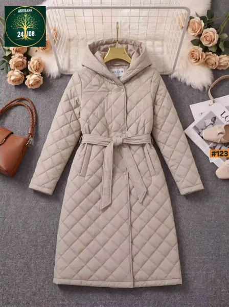 Женская куртка с наполнителем из синтепона — фото 3