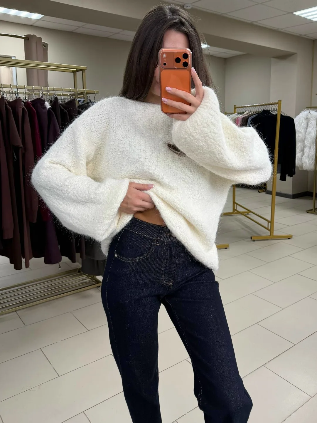 Свитер на одно плечо Soft Touch — фото 3
