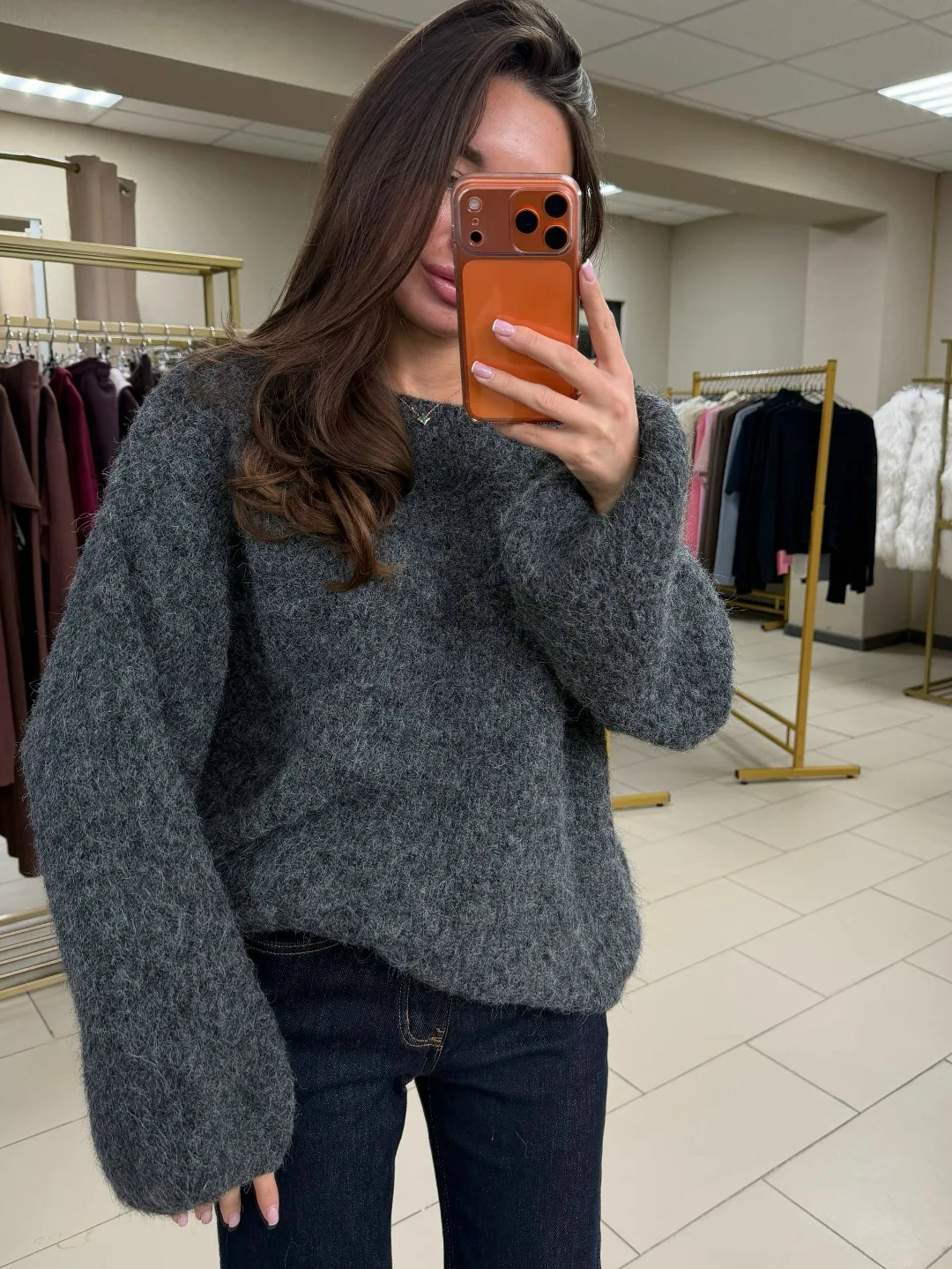 Свитер на одно плечо Soft Touch — фото 5