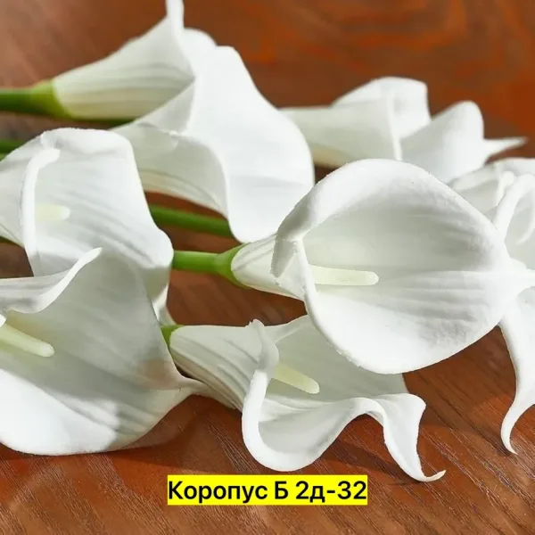 Одноцветные искусственные цветы из атласа — фото 4