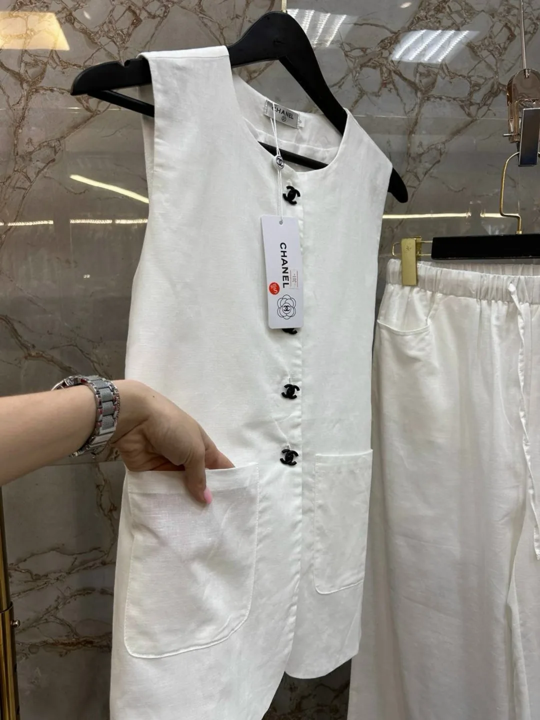 Модный костюм из льна — фото 2