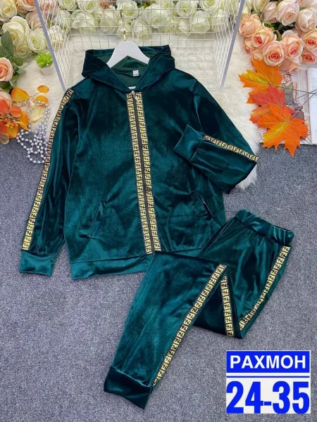 Потрясающая костюм-двойка Мияги — фото 5