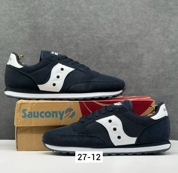 Легкие и удобные мужские кроссовки из текстиля — фото 13