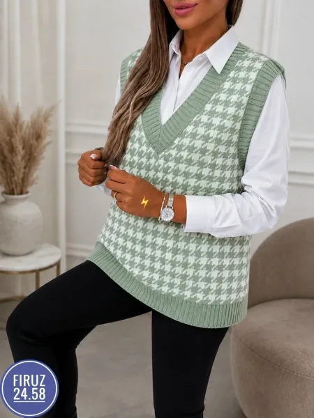 Жилет вязаный — фото 2