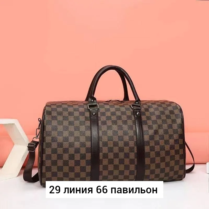 Спортивная сумка из эко-кожи белая — фото 7