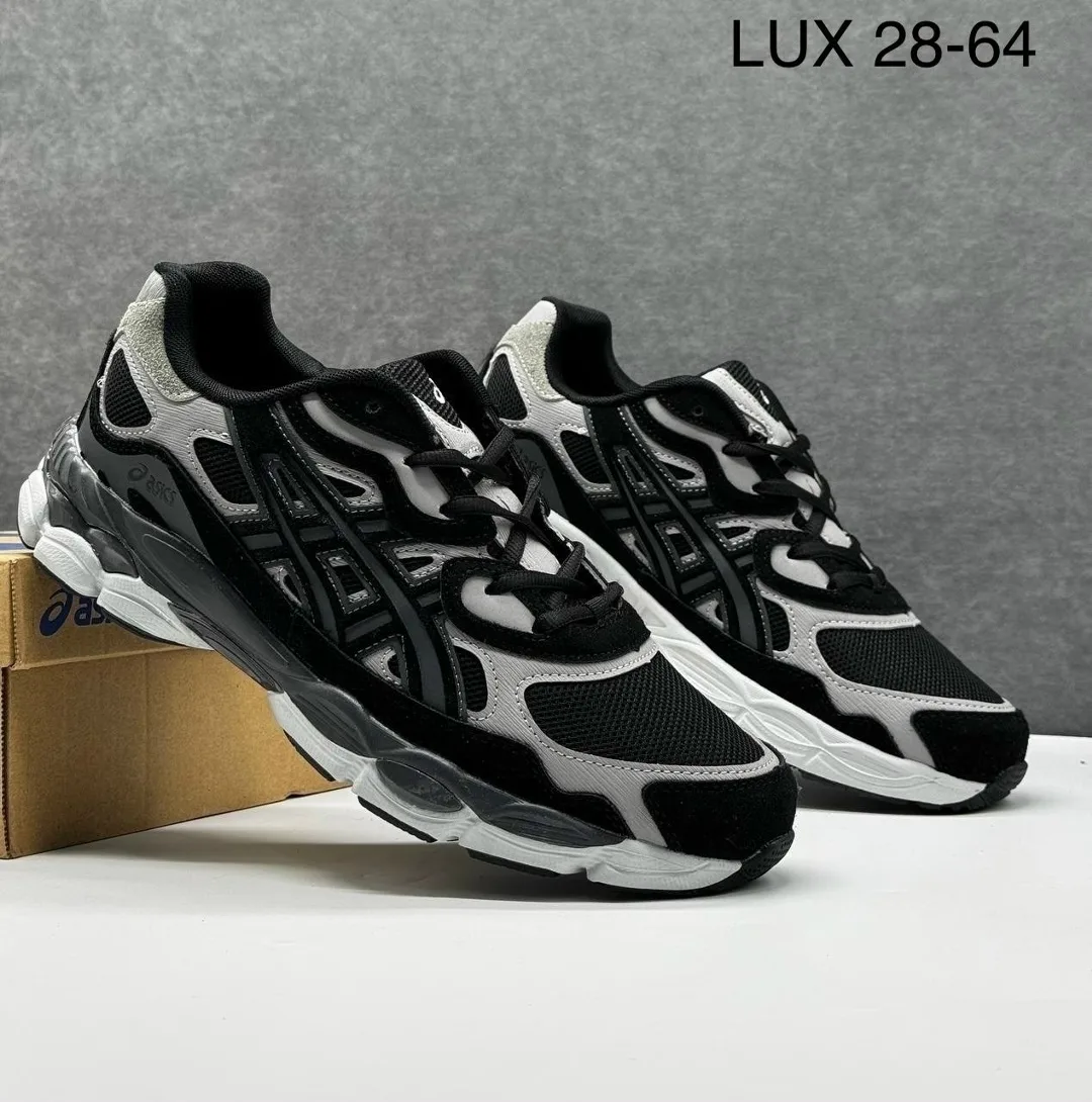 Мужские кроссовки ASICS натуральная замша — фото 1