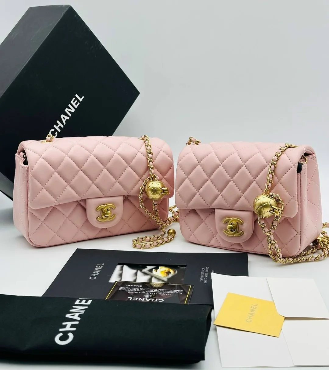 Chanel Сумка выполнена из натуральной кожи — фото 6