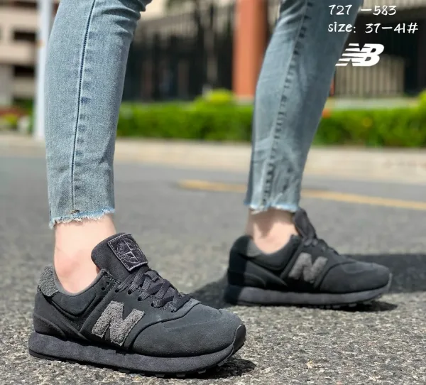 Кроссовки New Balance — фото 1