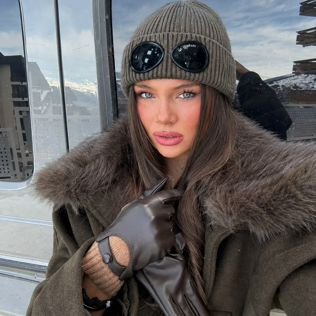 Шапка C.P. COMP NY - культовый аксессуар для идеальных осенних аутфитов — фото 7