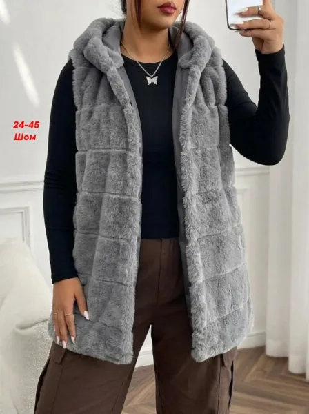 Жилетка женская из искусственного меха — фото 3