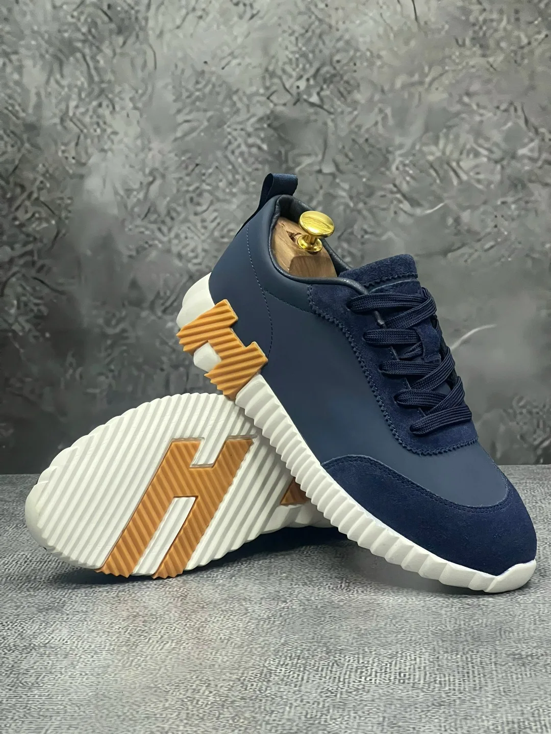 Мужские кроссовки Hermes — фото 1