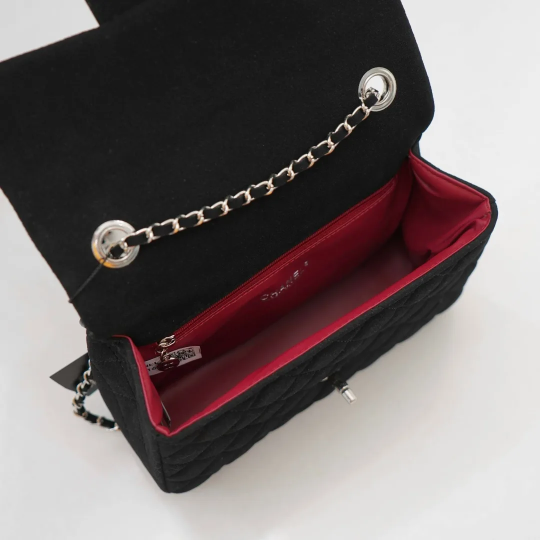 CHANEL, сумка из экокожи люкс — фото 8
