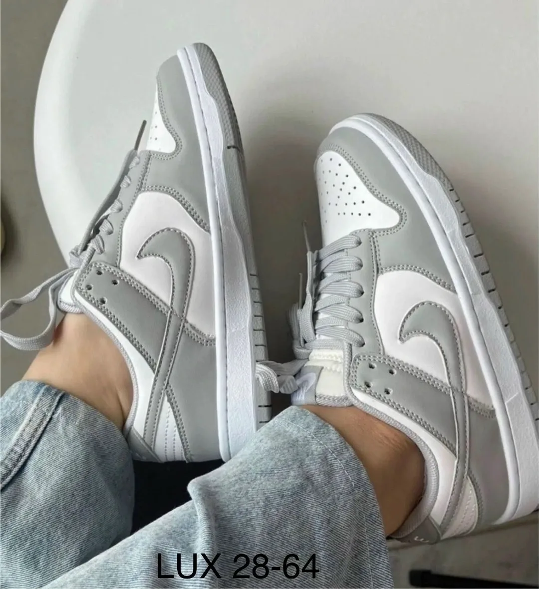 Nike Air Jordan Женские кроссовки — фото 3