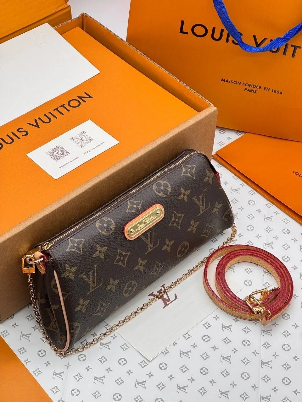 Сумка Louis Vuitton Eva Clutch — фото 3