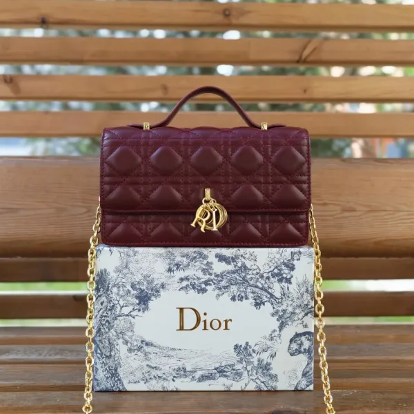 Сумка DIOR, кожа — фото 3
