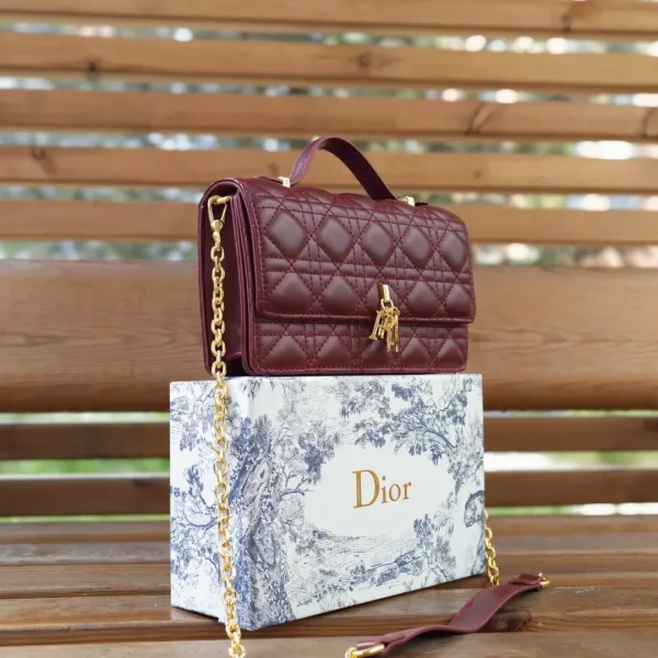 Сумка DIOR, кожа — фото 12