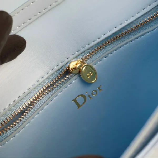 Сумка DIOR, кожа — фото 9